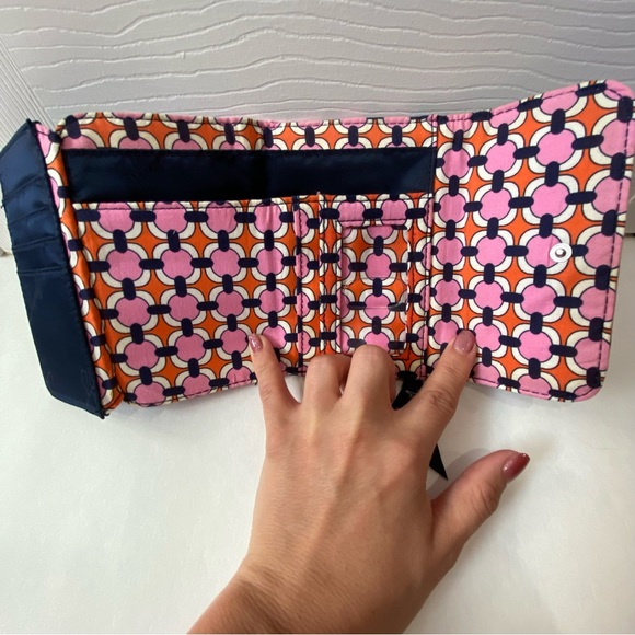 VERA BRADLEY RFID Riley Compact Foldable Wallet Love Me Daisy Pattern - pink - Picture 5 of 9